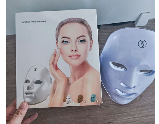 LumiGlow™ Therapy Mask